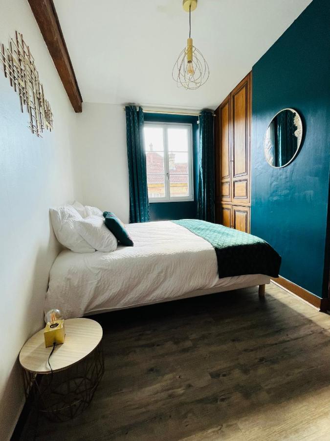 Le relais d'Eugènie en hyper centre-ville Compiègne Extérieur photo