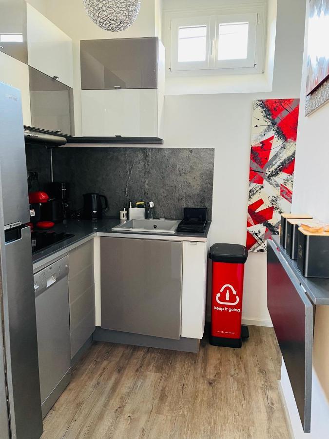 Le relais d'Eugènie en hyper centre-ville Compiègne Extérieur photo