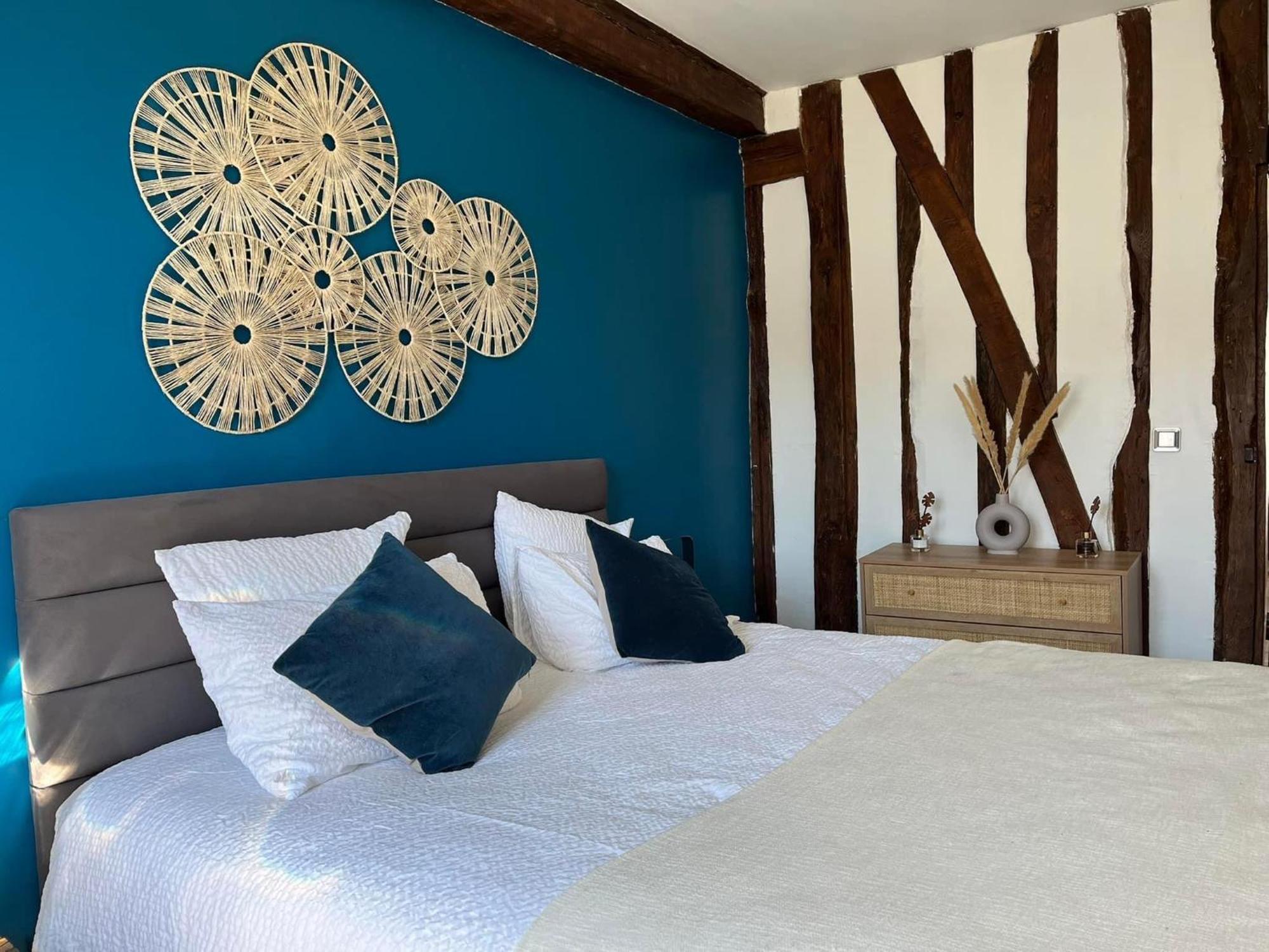 Le relais d'Eugènie en hyper centre-ville Compiègne Extérieur photo